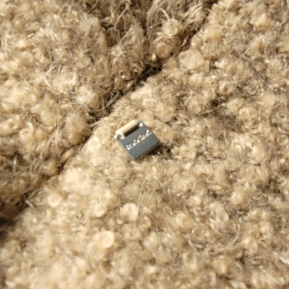 Rudsak Raccoon Fur Hooded Vest, Size M/L - Picture 15 of 16